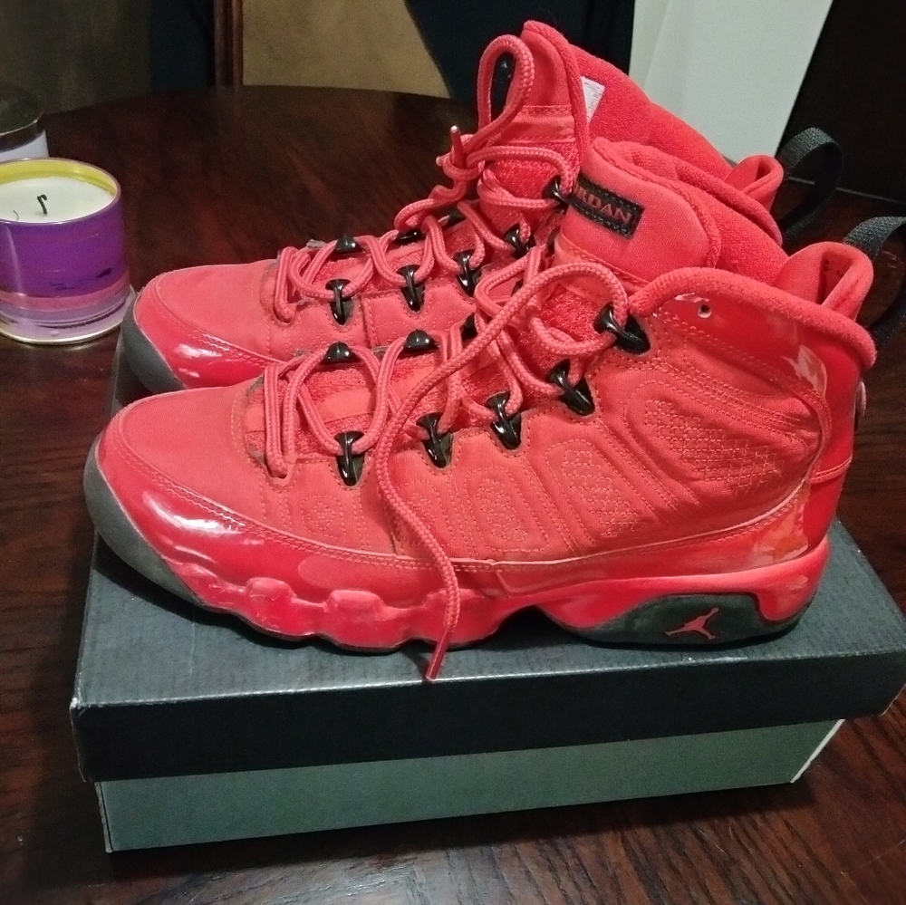 Pair of Retro 9 Jordans